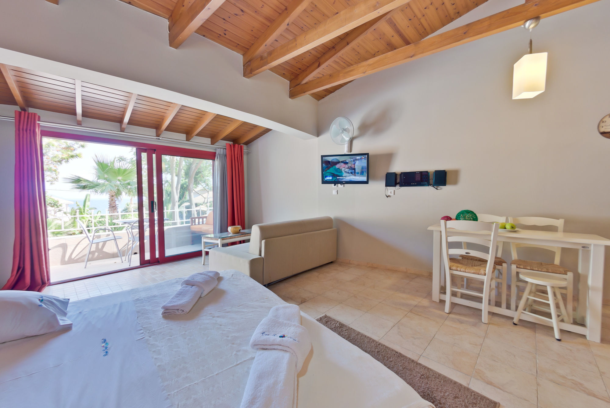Rouda Bay Beach Hotel Mikros Gialos Buitenkant foto